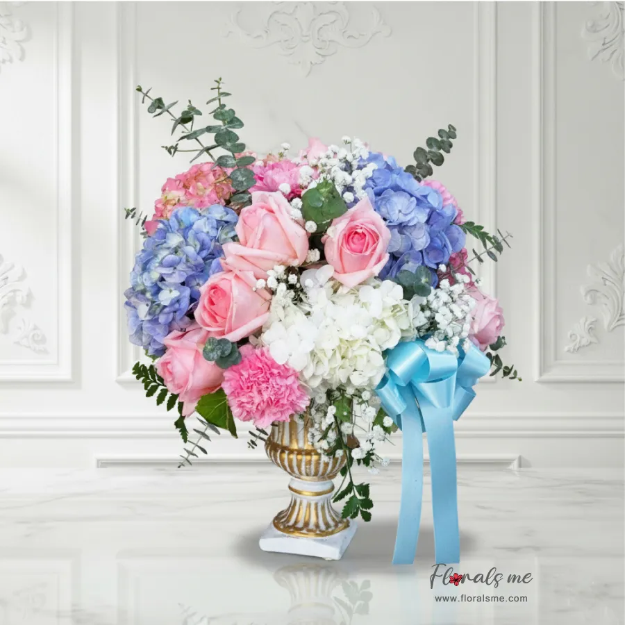 FV-04 BELLA VASE แจกันไฮเดรนเยียฟ้าผสมกุหลาบชมพู (Blue & Pink) จัดทรงพุ่มหรู จาก Floralsme