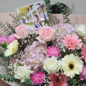 ช่อดอกไม้วันวาเลนไทน์