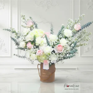 FBB-15 CANDY PASTEL BOX ดอกกุหลาบและไฮเดรนเยีย ในกล่องสีน้ำตาลหรู