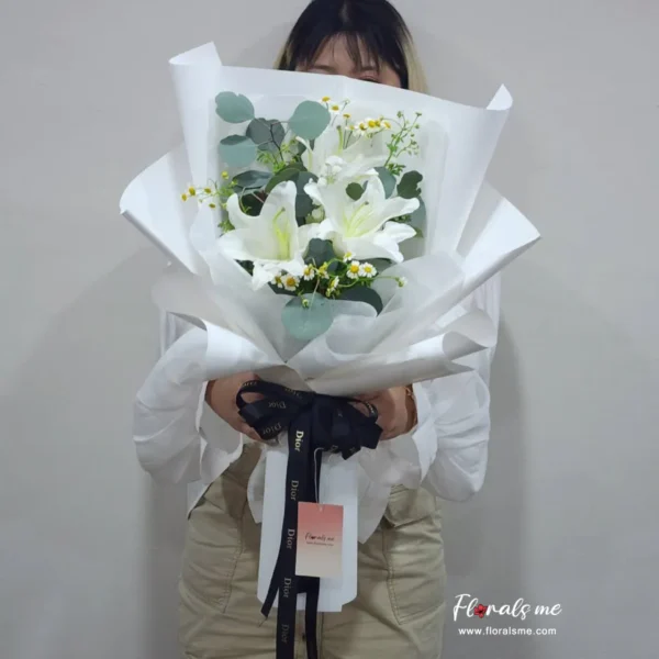 FR-68 White Lilies Blooming In The Sun Valentine Bouquet2
