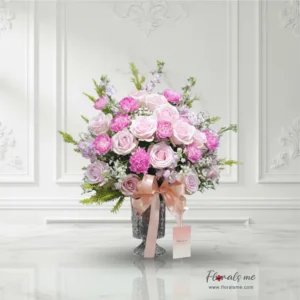 FV-22 PINK BARBIE VASE แจกันกุหลาบชมพูผสมคาร์เนชั่น (Pink Roses & Carnations) จัดทรงพุ่มสวย จาก Floralsme