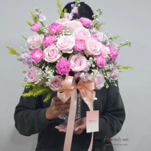 แจกันโทนสีชมพู