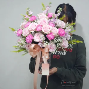 แจกันโทนสีชมพู